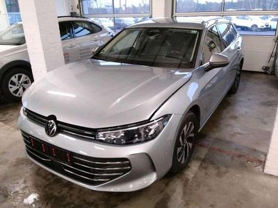Second-hand VW Passat Business 150 CP (110 kW) 2024 Argintiu Break