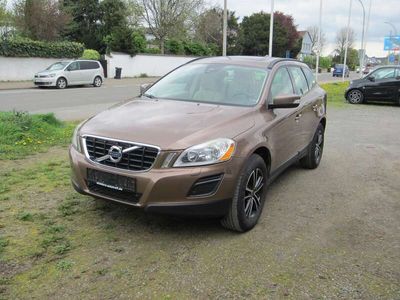 gebraucht Volvo XC60 Kinetic AWD Automatik