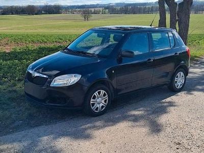 Gebraucht Skoda Fabia 60 PS (44 kW) 2009 Schwarz Kleinwagen