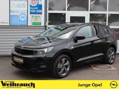 Gebraucht Opel Grandland X 131 PS (96 kW) 2024 Diamant schwarz SUV