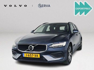 Gebraucht Volvo V60 Momentum 177 PS (130 kW) 2020 Blau Kombi