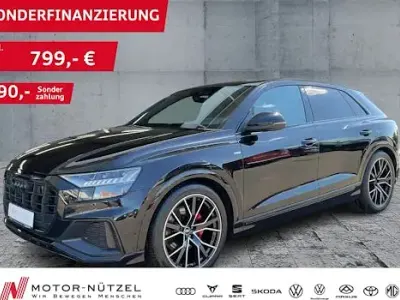 Gebraucht Audi Q8 Ambiente 286 PS (210 kW) 2023 Mythosschwarz metallic SUV