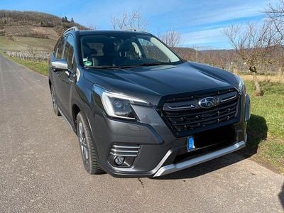 Gebraucht Subaru Forester Platinum 150 PS (110 kW) 2023 Grau SUV