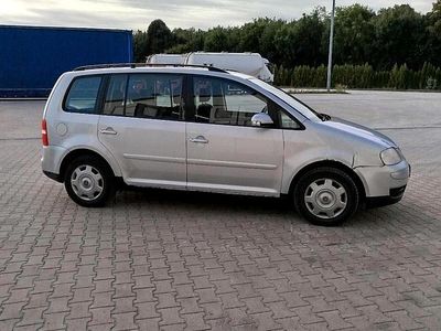 Gebraucht VW Touran 140 PS (102 kW) 2005 Silber Van / Kleinbus