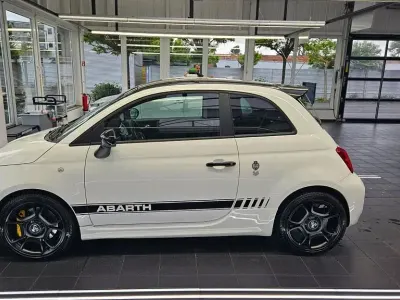 Gebraucht Abarth 595 Competizione 179 PS (131 kW) 2019 Weiß Kleinwagen