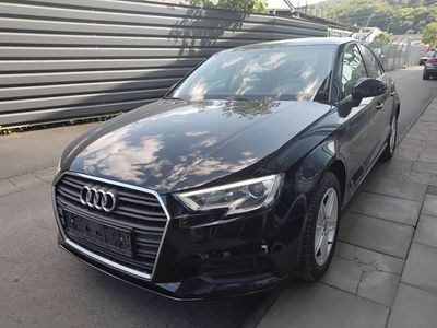 gebraucht Audi A3 35 TFSI*Navi*BI-Xenon*SHZ*PDC* connect