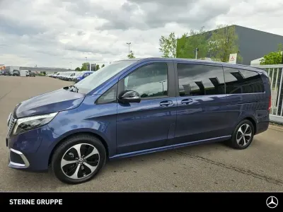 Gebraucht Mercedes EQV300 Avantgarde 150 kW (204 PS) 2024 Blau Van / Kleinbus