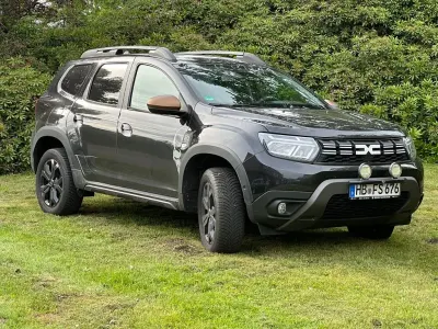 Gebraucht Dacia Duster Extreme 116 PS (85 kW) 2023 Schwarz SUV