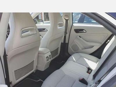 Mercedes CLA220