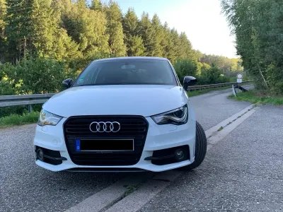 Gebraucht Audi A1 Sportback S-Line 122 PS (89 kW) 2014 Weiß Kleinwagen