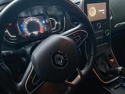 Gebraucht Renault Scénic 120 PS (88 kW) 2019 Andere farben Van / Kleinbus