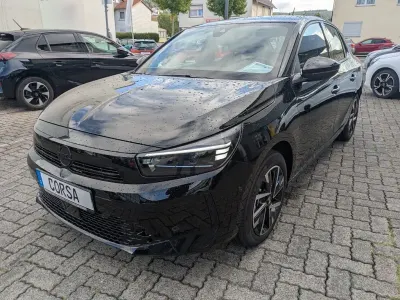 Gebraucht Opel Corsa 101 PS (74 kW) 2025 Schwarz (metallic) Kleinwagen