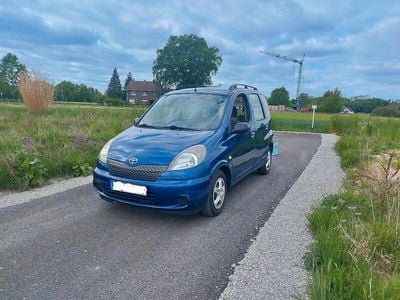 Toyota Yaris Verso