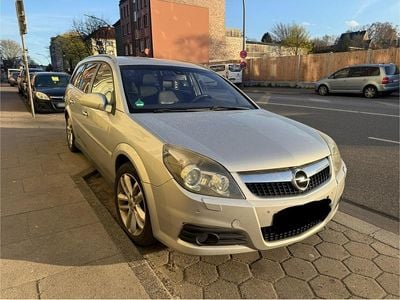 Gebraucht Opel Vectra 150 PS (110 kW) 2008 Silber Kombi