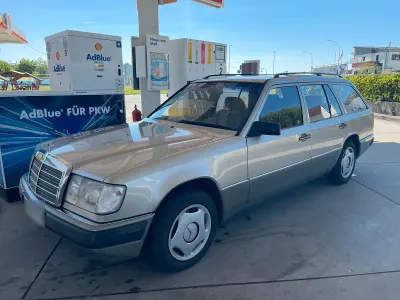 Gebraucht Mercedes 300 180 PS (132 kW) 1992 Grau Kombi