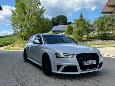 Audi RS4