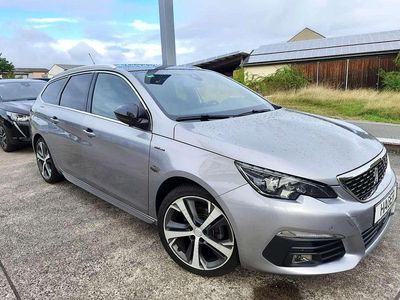 Gebraucht Peugeot 308 SW GT-line 131 PS (96 kW) 2019 Artense silber Kombi