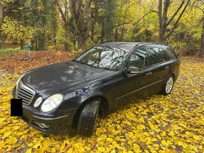 Używany Mercedes E320