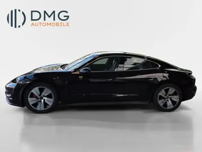 Gebraucht Porsche Taycan 4S 419 kW (571 PS) 2020 Tiefschwarz Limousine