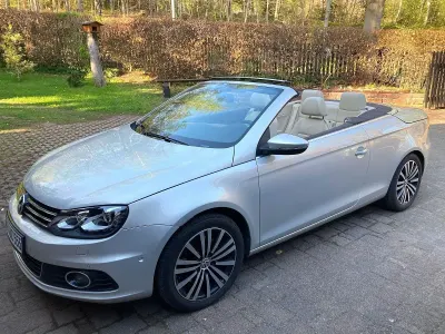 Gebraucht VW Eos Sportline 140 PS (102 kW) 2012 Silber Cabrio