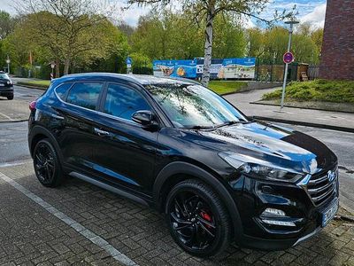 Schwarz Gebraucht 2016 Hyundai Tucson SUV | 16.000 € (Etwas zu teuer)