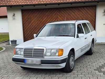 Second-hand Mercedes E250 94 CP (69 kW) 1992 Alb Break