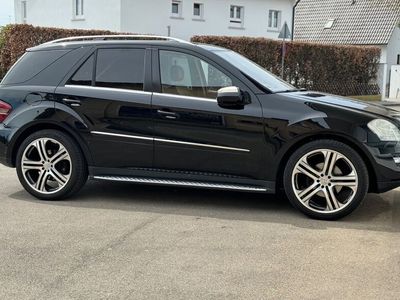 Mercedes ML320