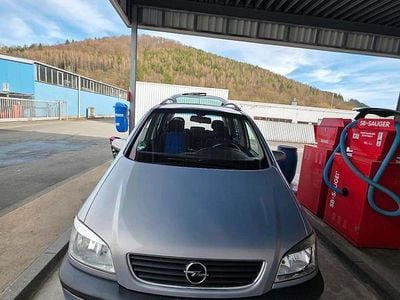 Gebraucht Opel Zafira 147 PS (108 kW) 2002 Grün Van / Kleinbus