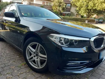 Gebraucht BMW 520 Sport Line 190 PS (139 kW) 2018 Schwarz Kombi