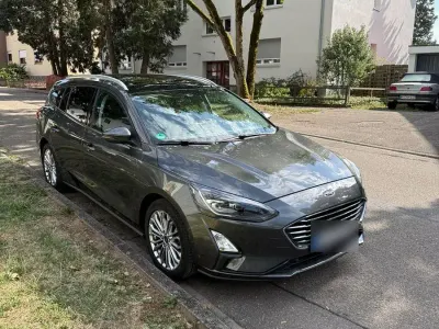 Gebraucht Ford Focus 150 PS (110 kW) 2020 Silber Kombi