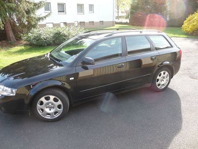 Gebraucht Audi A4 131 PS (96 kW) 2004 Schwarz Kombi