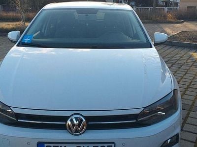 Gebraucht VW Polo Highline 95 PS (69 kW) 2018 Weiß Kleinwagen
