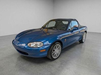 Gebraucht Mazda MX5 140 PS (102 kW) 1999 Blau Cabrio