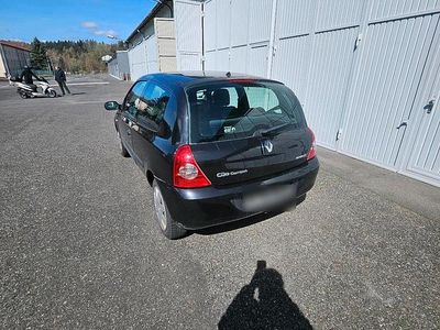 Gebraucht Renault Clio II Campus 90 PS (66 kW) 2001 Schwarz Kleinwagen