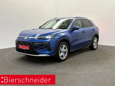 Gebraucht VW T-Roc Life 150 PS (110 kW) 2026 Blau SUV