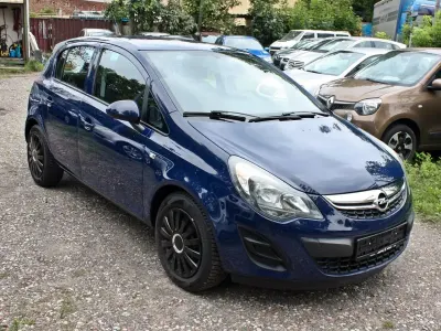 Usata Opel Corsa Edition 69 CV (50 kW) 2015 Blu Berlina