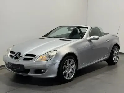 Gebraucht Mercedes SLK280 231 PS (169 kW) 2005 Silber Cabrio