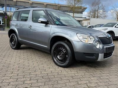 Gebraucht Skoda Yeti 110 PS (80 kW) 2011 Grau SUV