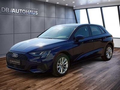 Gebraucht Audi A3 Comfort 110 PS (80 kW) 2024 Blau Limousine