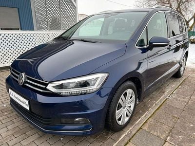 Gebraucht VW Touran Highline 190 PS (139 kW) 2019 Blau Van / Kleinbus