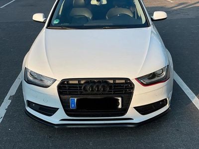 Gebraucht Audi A4 Black Edition 204 PS (150 kW) 2013 Weiß Limousine
