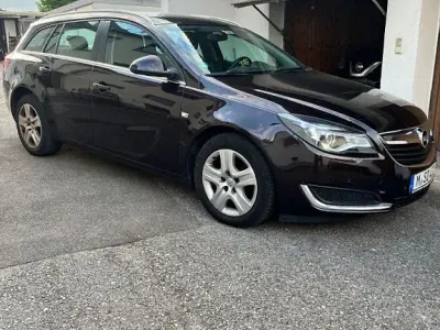 Gebraucht Opel Insignia Sport 136 PS (100 kW) 2016 Braun Kombi