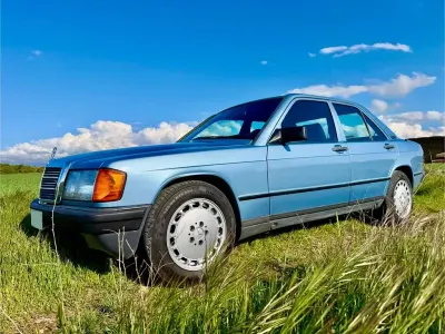 Gebraucht Mercedes 190 90 PS (66 kW) 1988 Blau Limousine