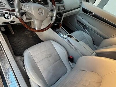 Mercedes E200