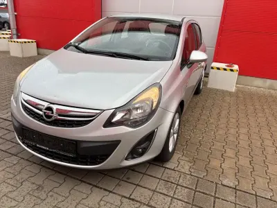 Gebraucht Opel Corsa Energy 87 PS (63 kW) 2014 Silber Kleinwagen