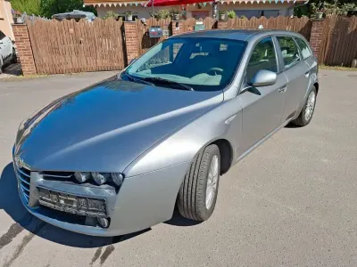 Gebraucht Alfa Romeo 159 Distinctive 160 PS (117 kW) 2005 Silber Limousine