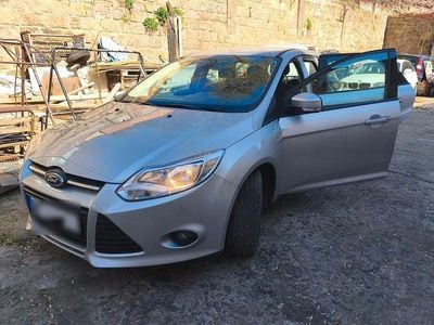 Second-hand Ford Focus 105 CP (77 kW) 2014 Argintiu Break