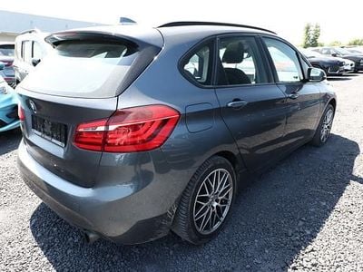 BMW 220