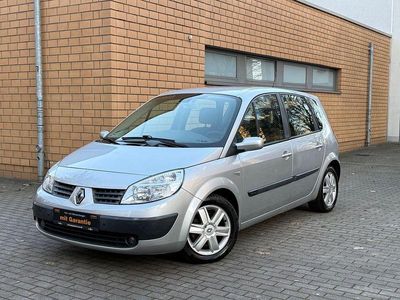 Gebraucht Renault Scénic II Avantage 111 PS (81 kW) 2005 Silber Van / Kleinbus
