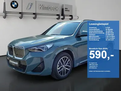 Neu BMW iX1 M Sport 203 kW (277 PS) 2026 Cape york grün SUV
